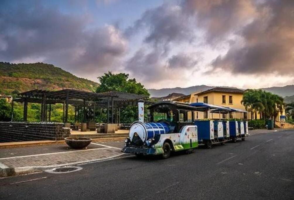 Portofino Daire Lavasa Dış mekan fotoğraf
